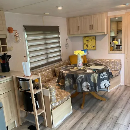 Birch Breeze - 2 Bedroom Mobile At Les Amiaux * سان جان دي مونت